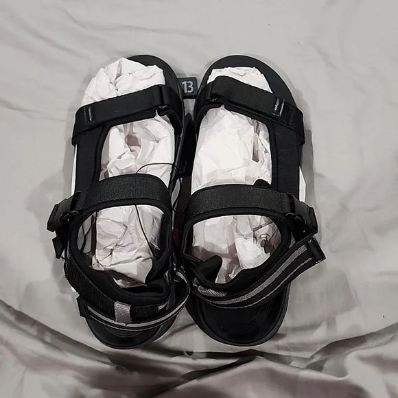 NWT men sandals size 13 black - Picture 4 of 9